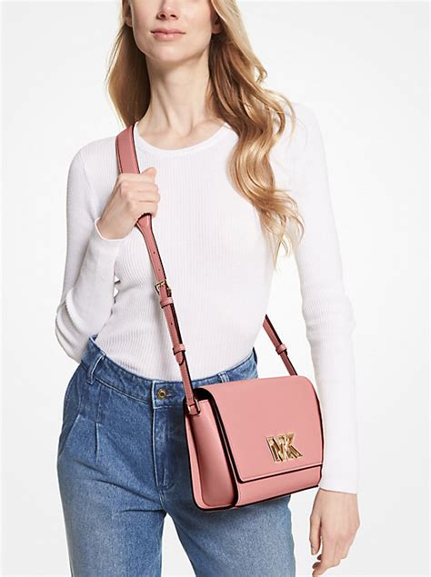 michael kors outlet mimi medium leather messenger bag|Clearance .